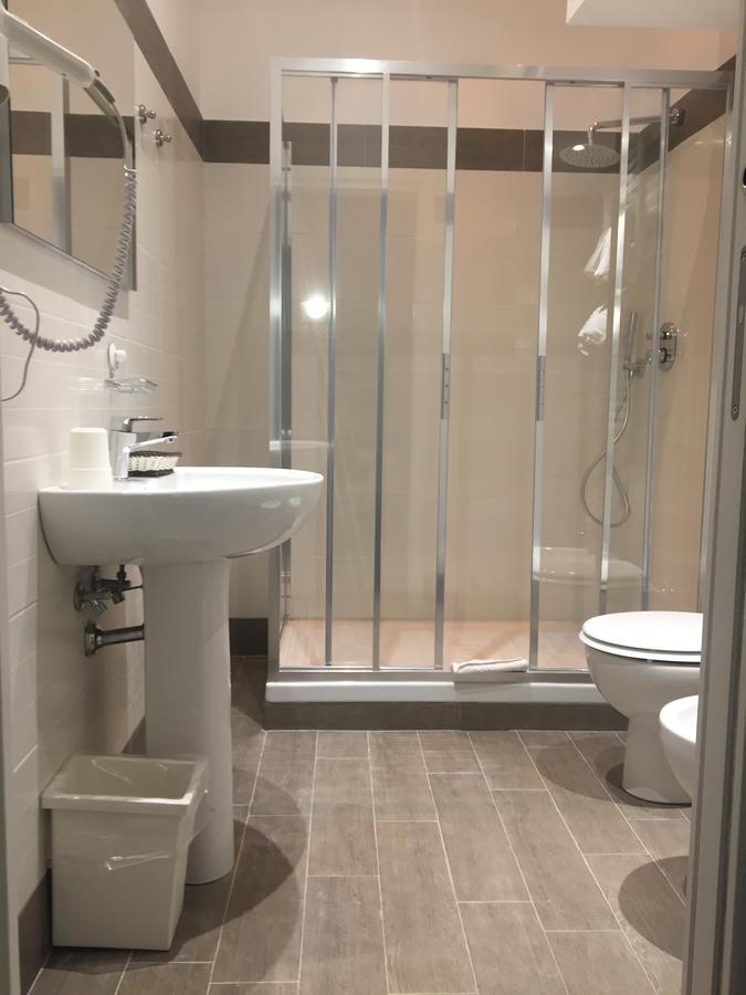 Gasthuis Domizia Floor Rome