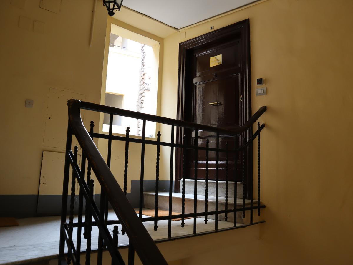 Domizia Floor Gasthuis Rome